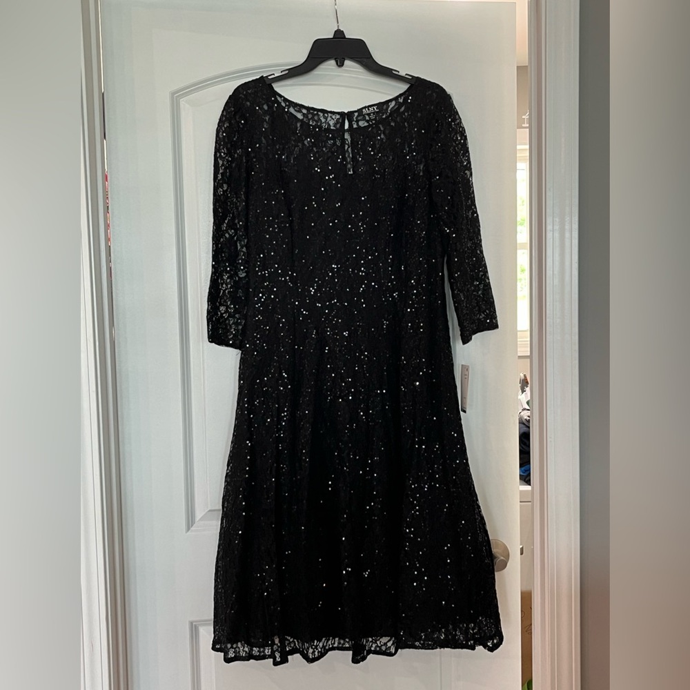 SLNY Elegant Black Lace Party Cocktail Dress, size 14, Fit and flare